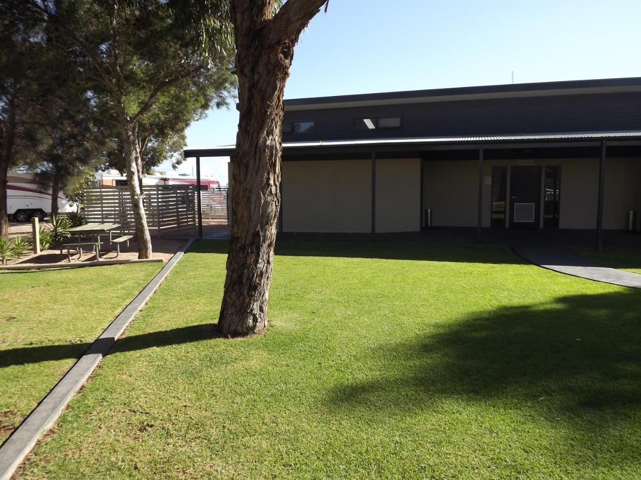 Ceduna Foreshore Caravan Park Luaran gambar